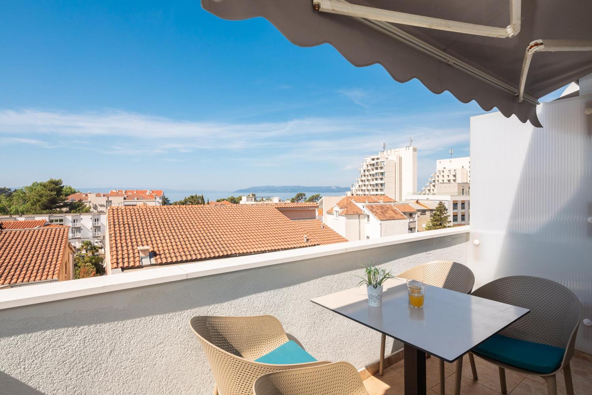 Apartments Near Central Beach With Free Parking Makarska Luaran gambar