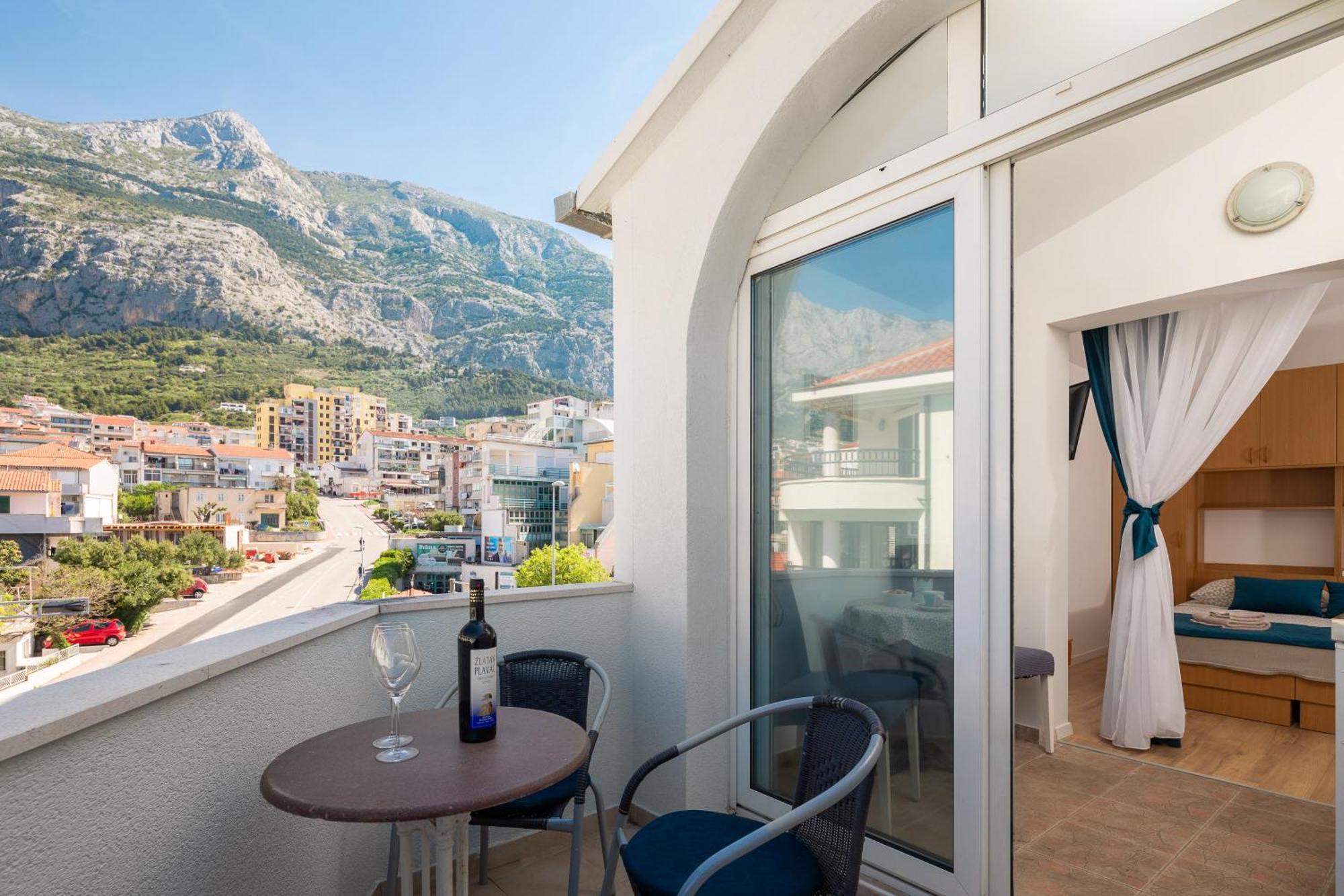 Apartments Near Central Beach With Free Parking Makarska Luaran gambar